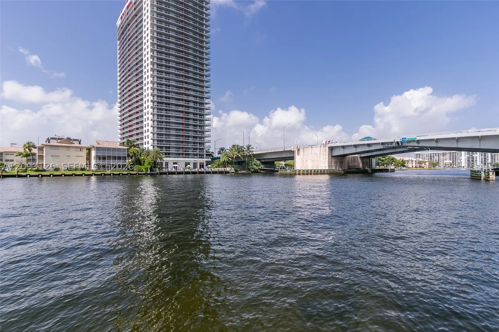 1825 S Ocean Dr #609