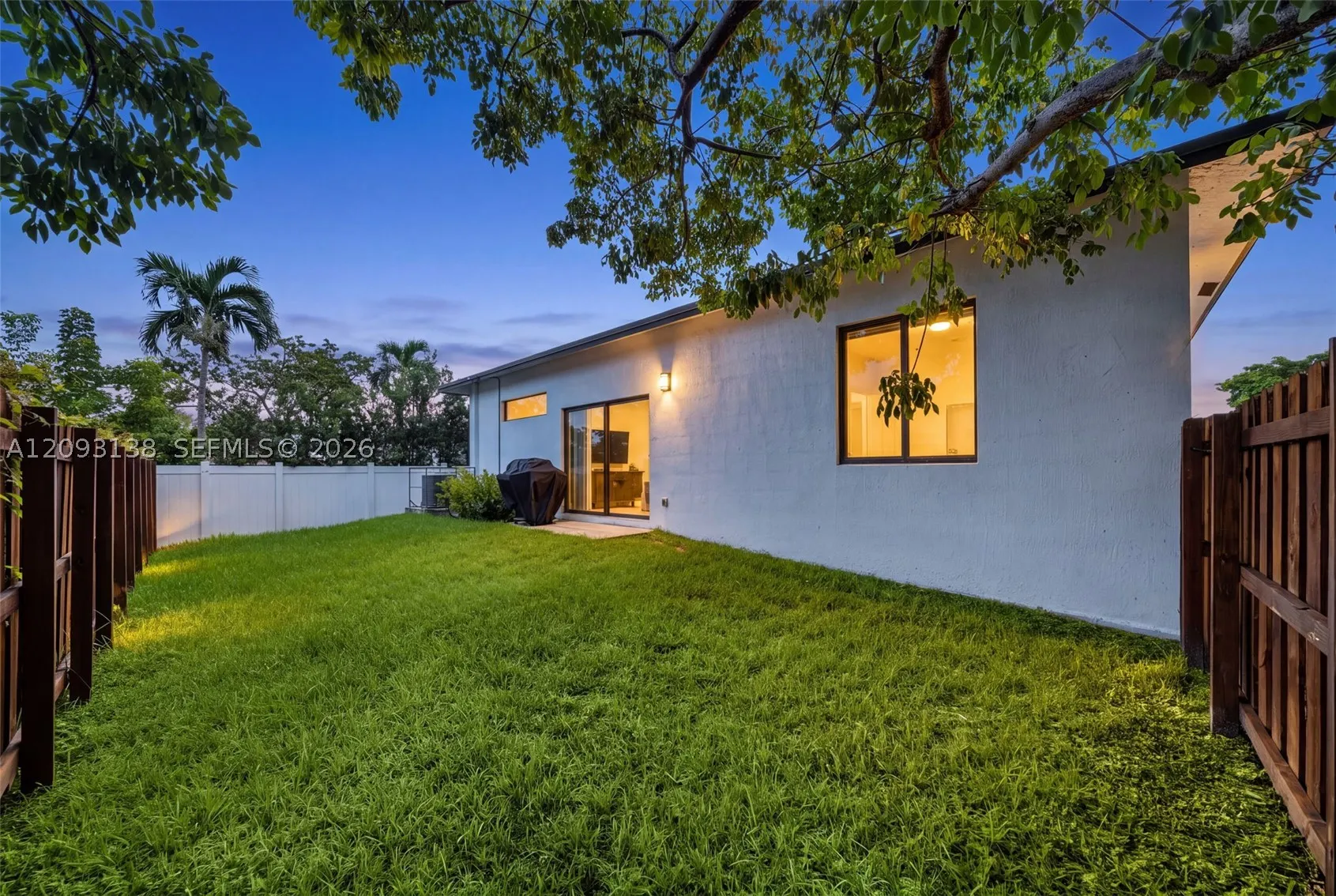 808 NW 5th Ter