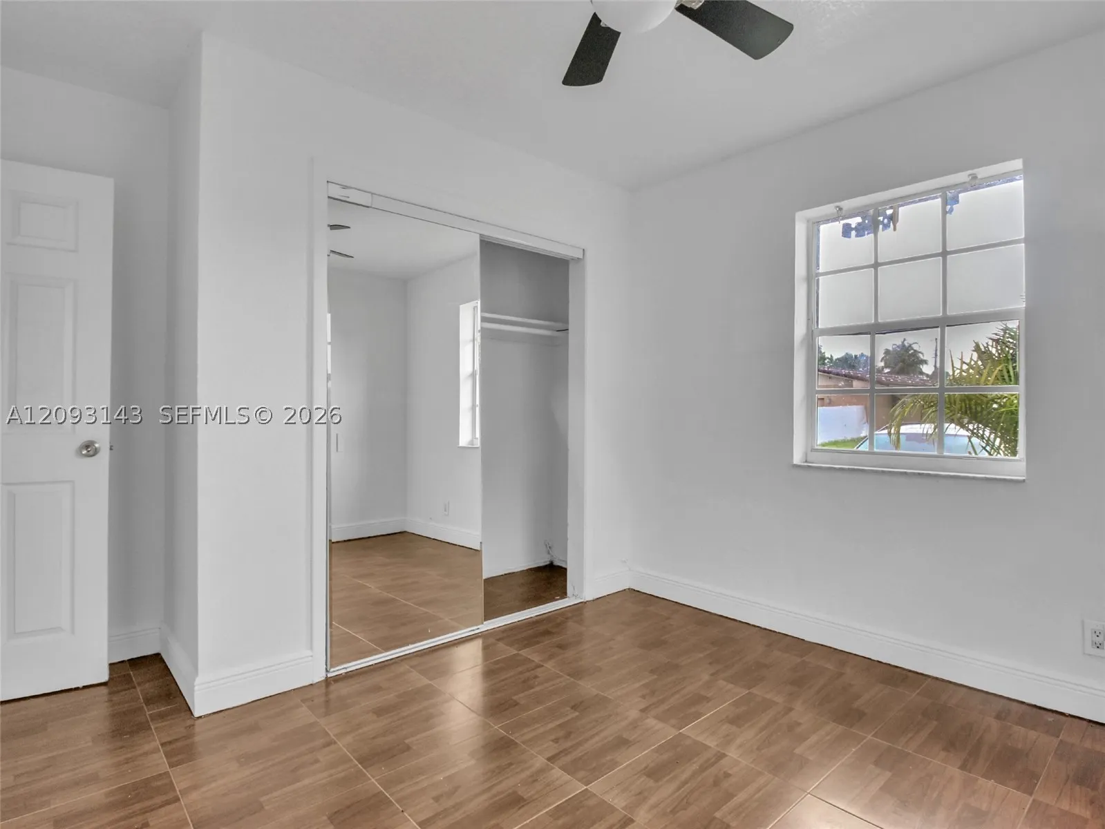 401 - 403 SW 4th Ter