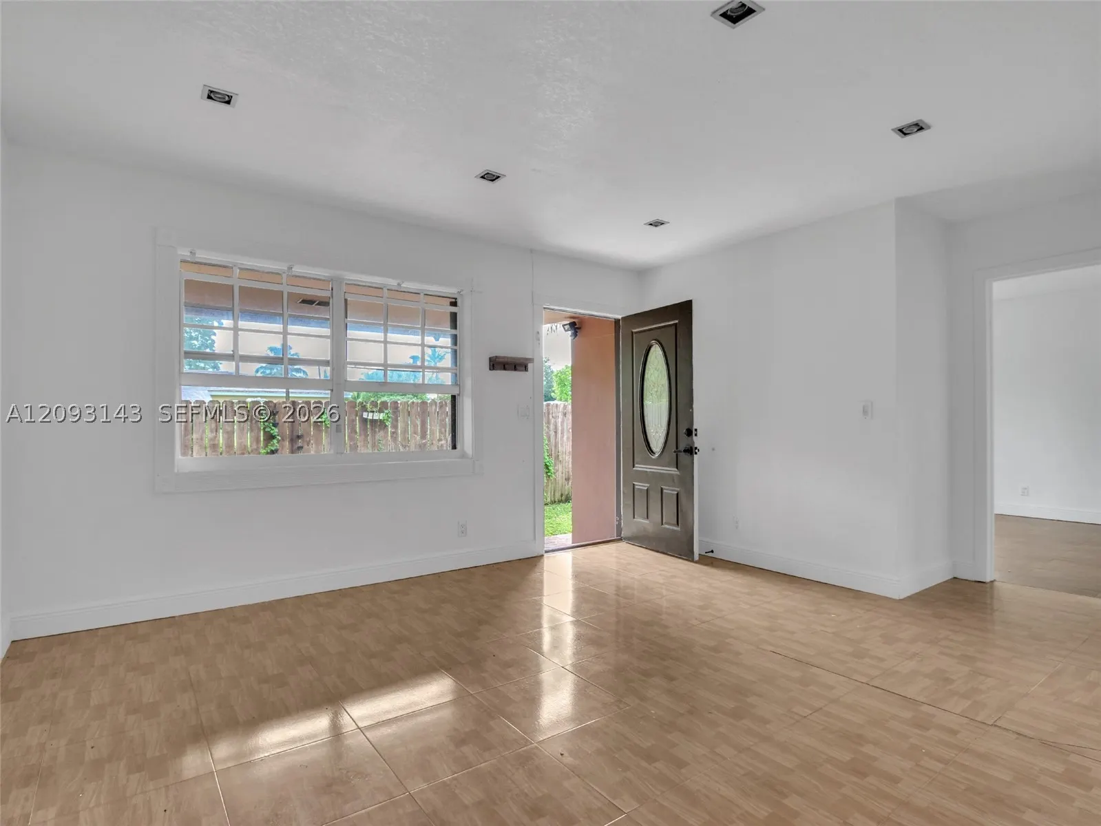 401 - 403 SW 4th Ter