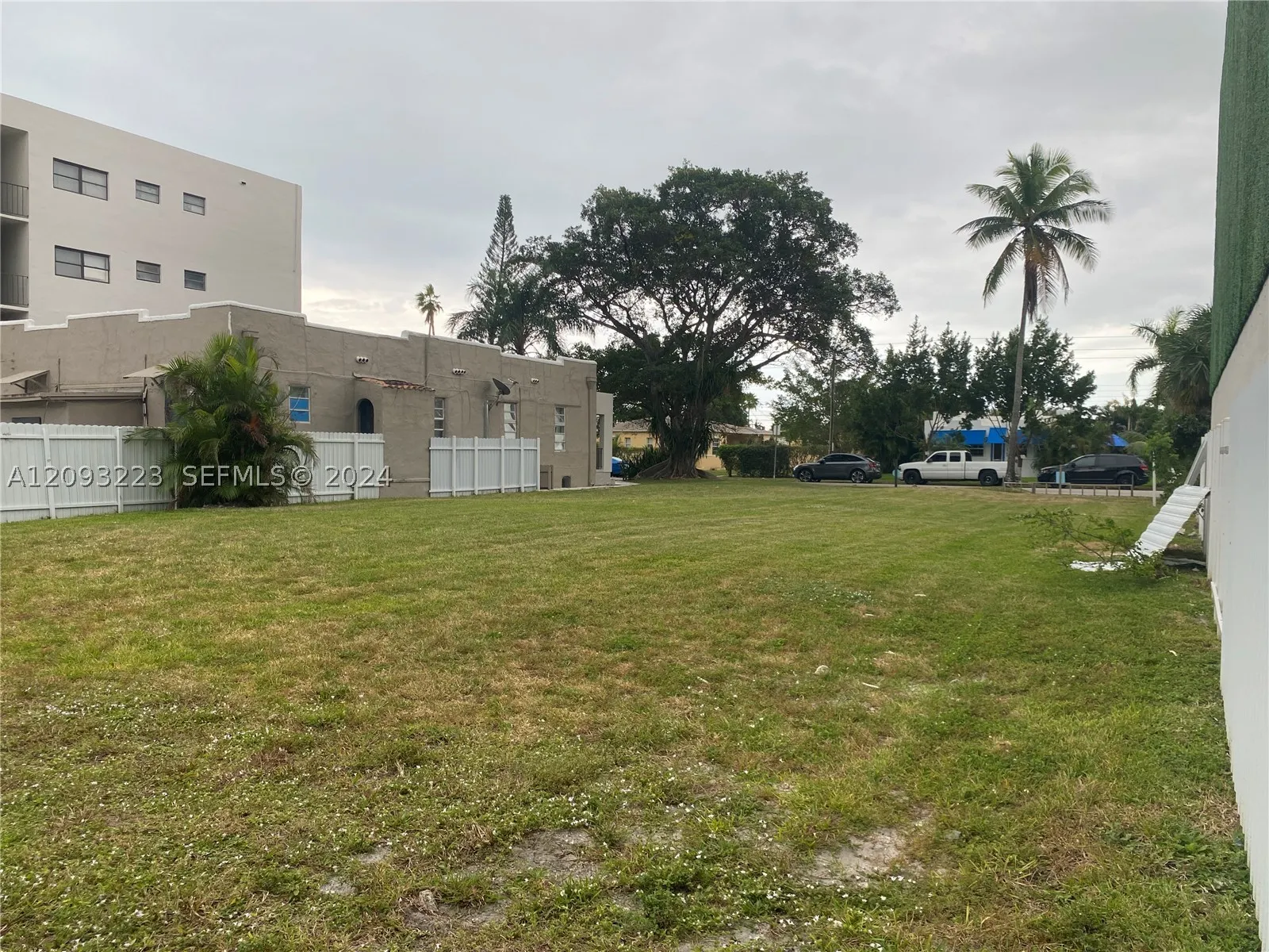 1741 Dewey St