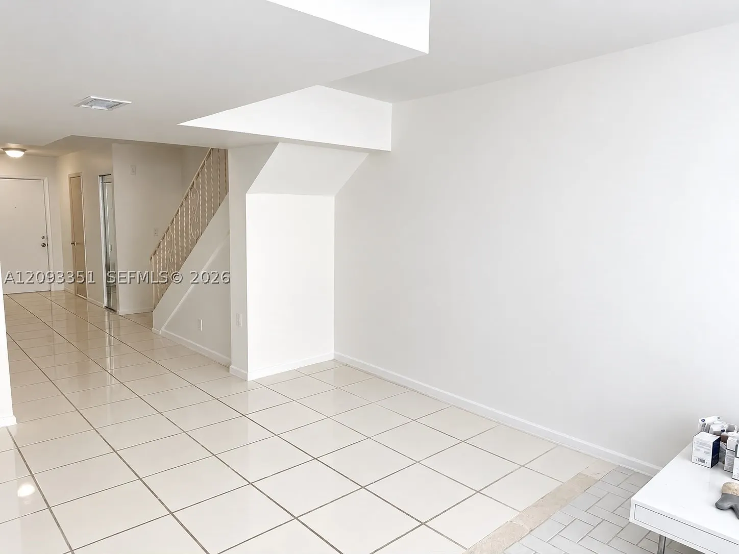 712 NE 26th Ave
