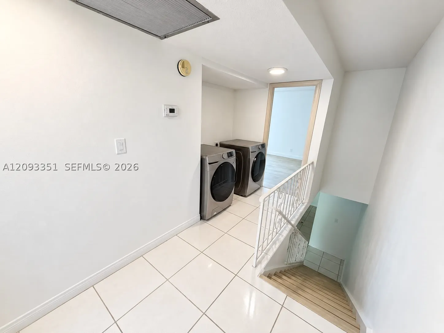 712 NE 26th Ave