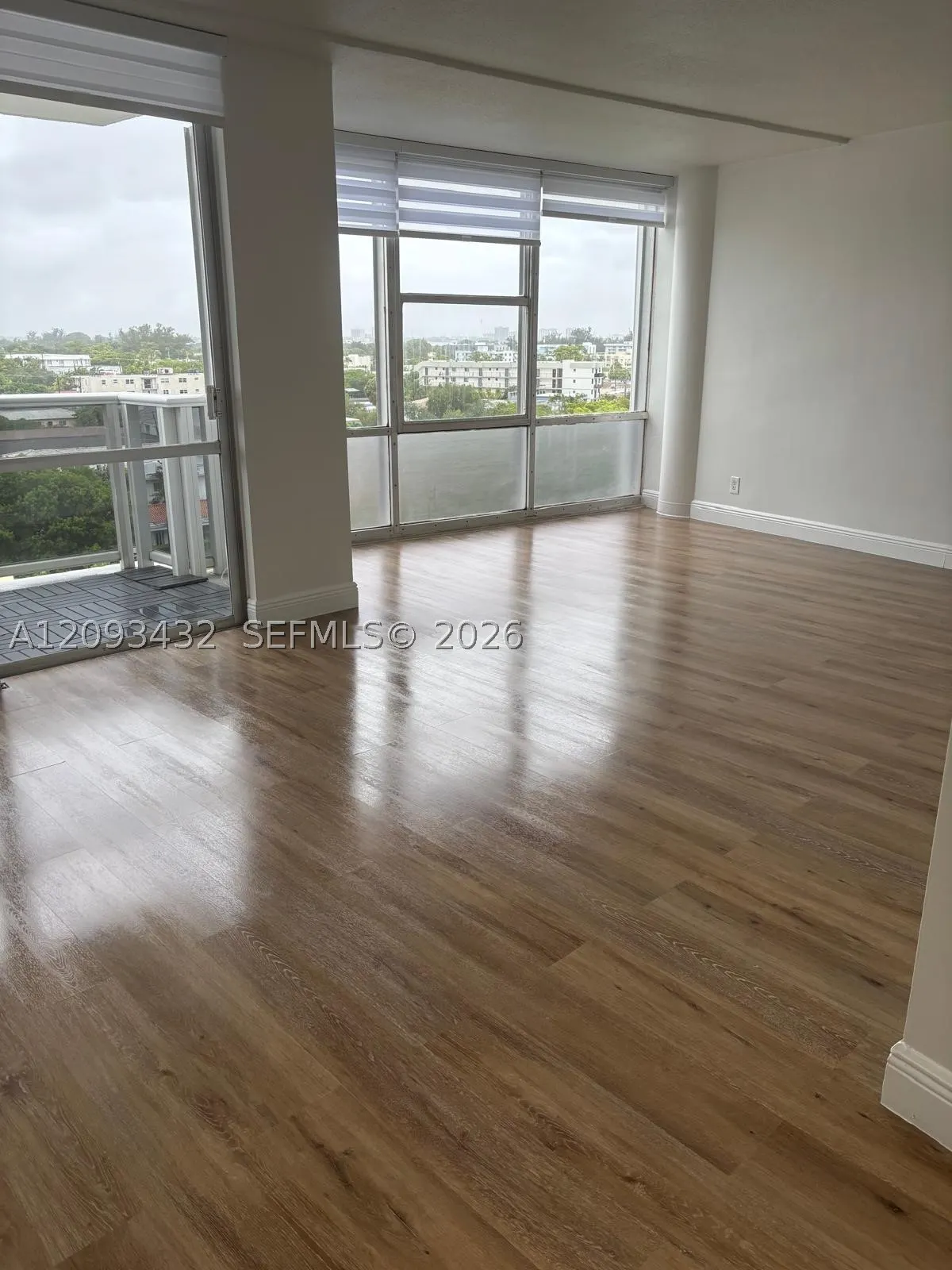 900 Bay Dr #721