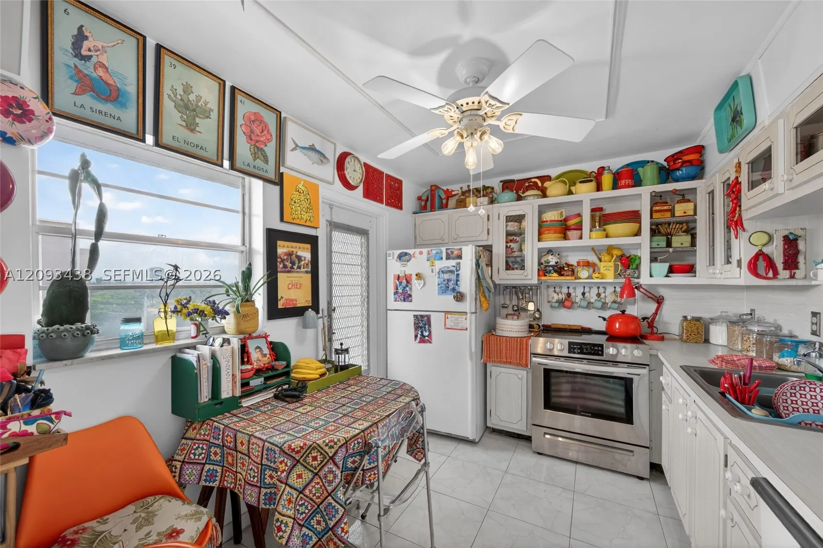 610 NE 12th Ave #602