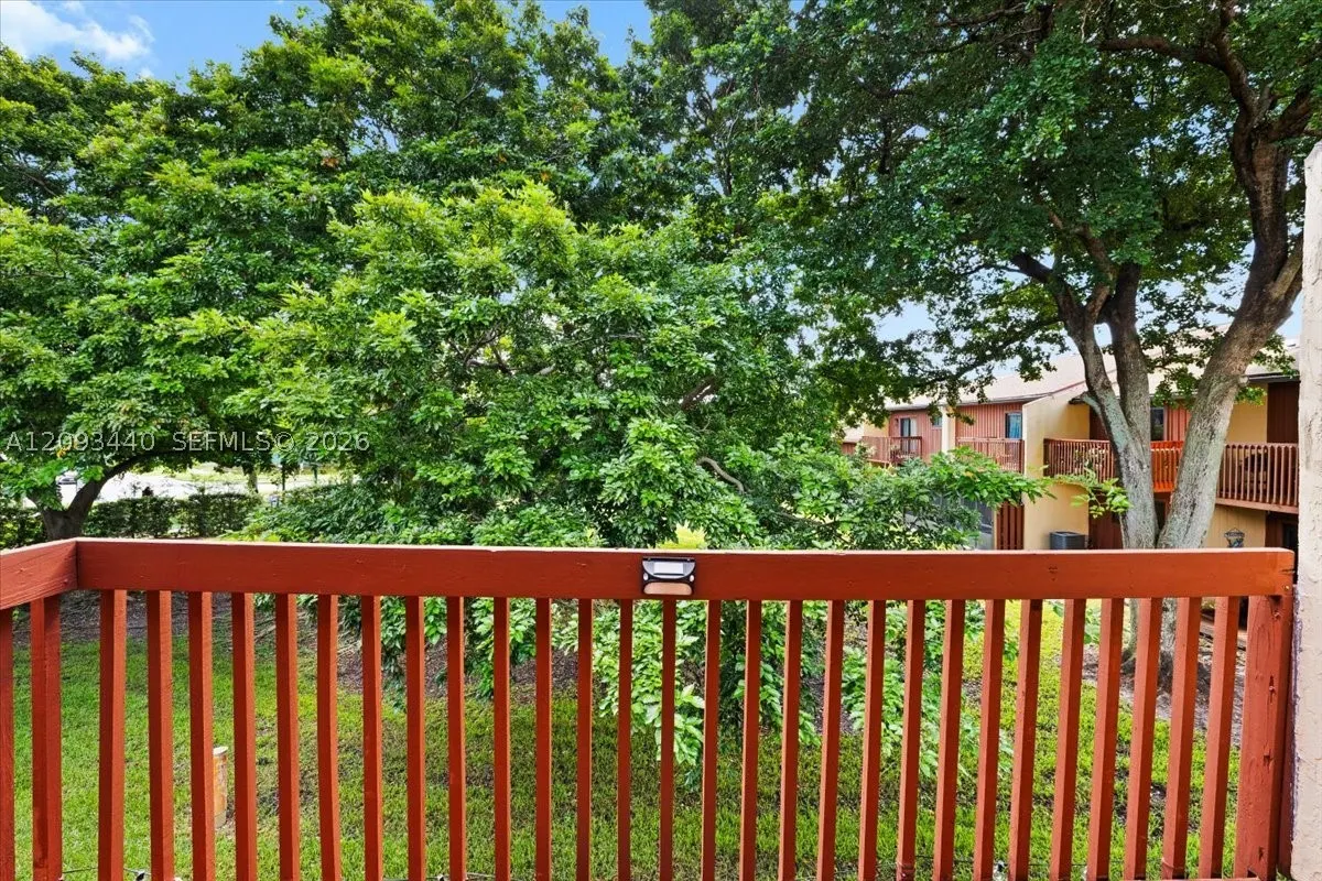 458 SE 11th Ter