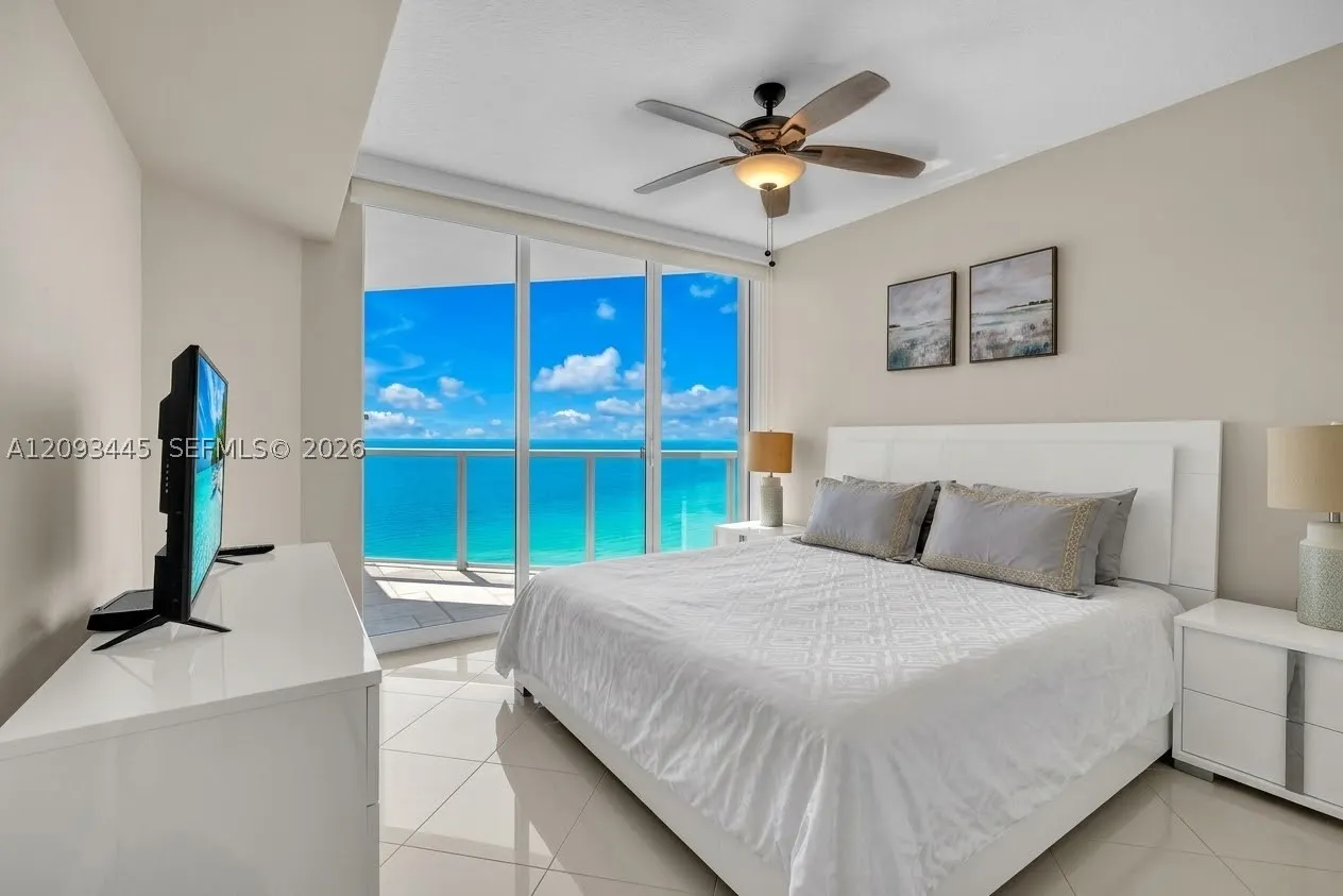 16699 Collins Ave #3010