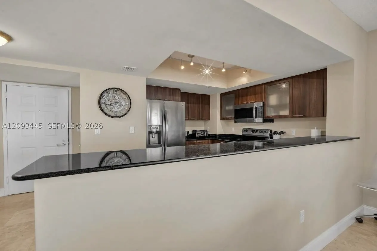 16699 Collins Ave #3010