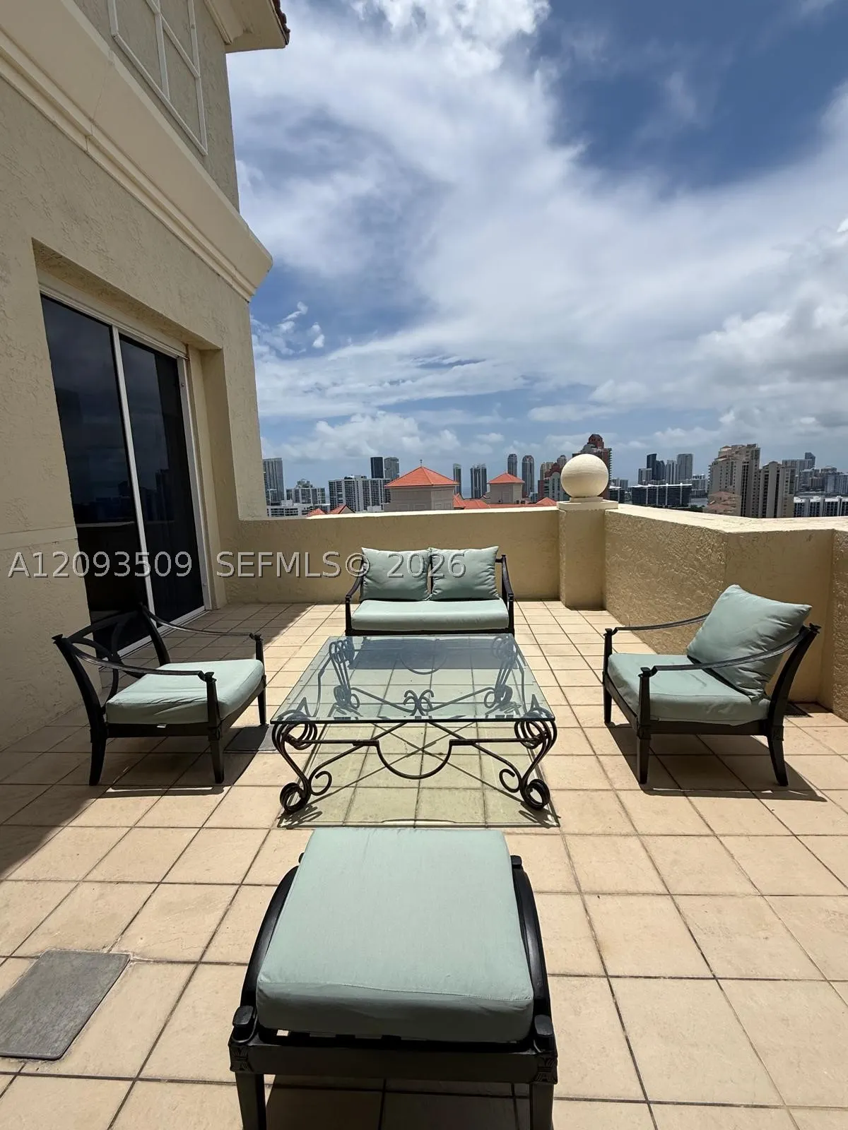 19501 W Country Club Dr #TS-03