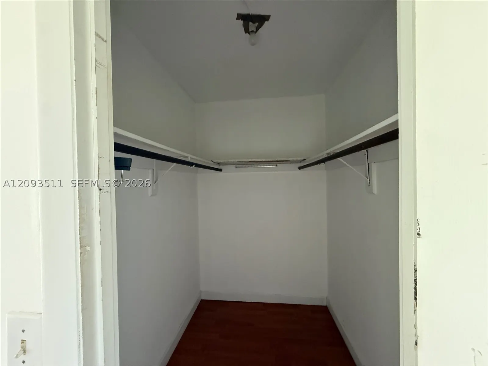 2200 Park Ln #306