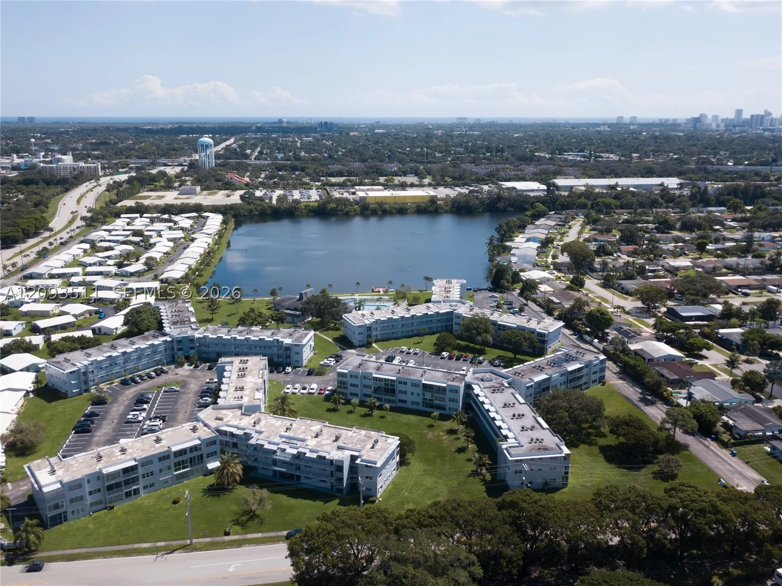 2200 Park Ln #306