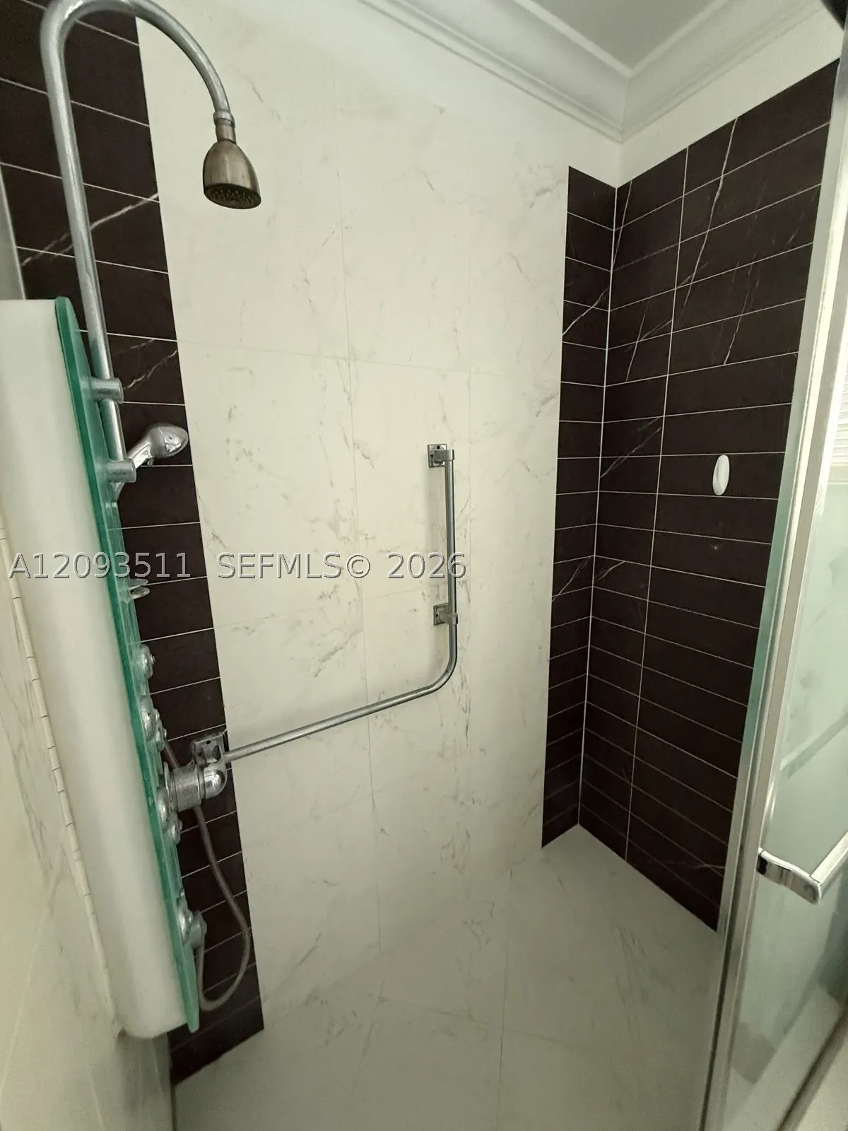 2200 Park Ln #306
