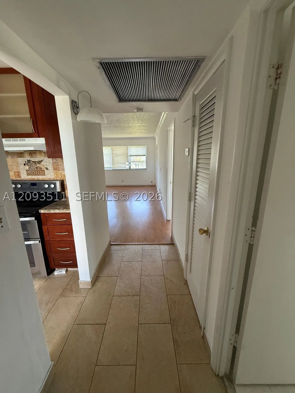 2200 Park Ln #306