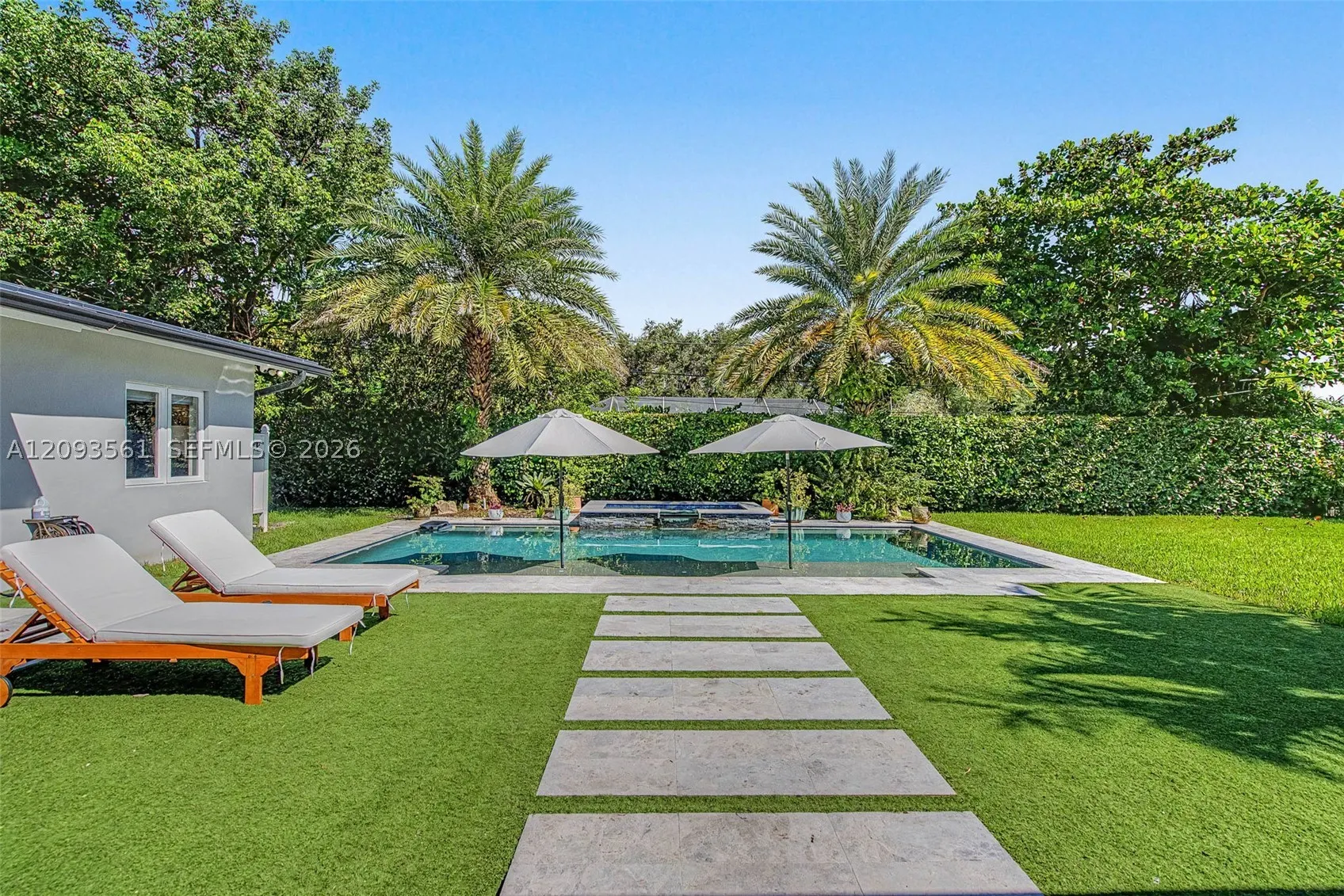 7301 SW 134th Ter