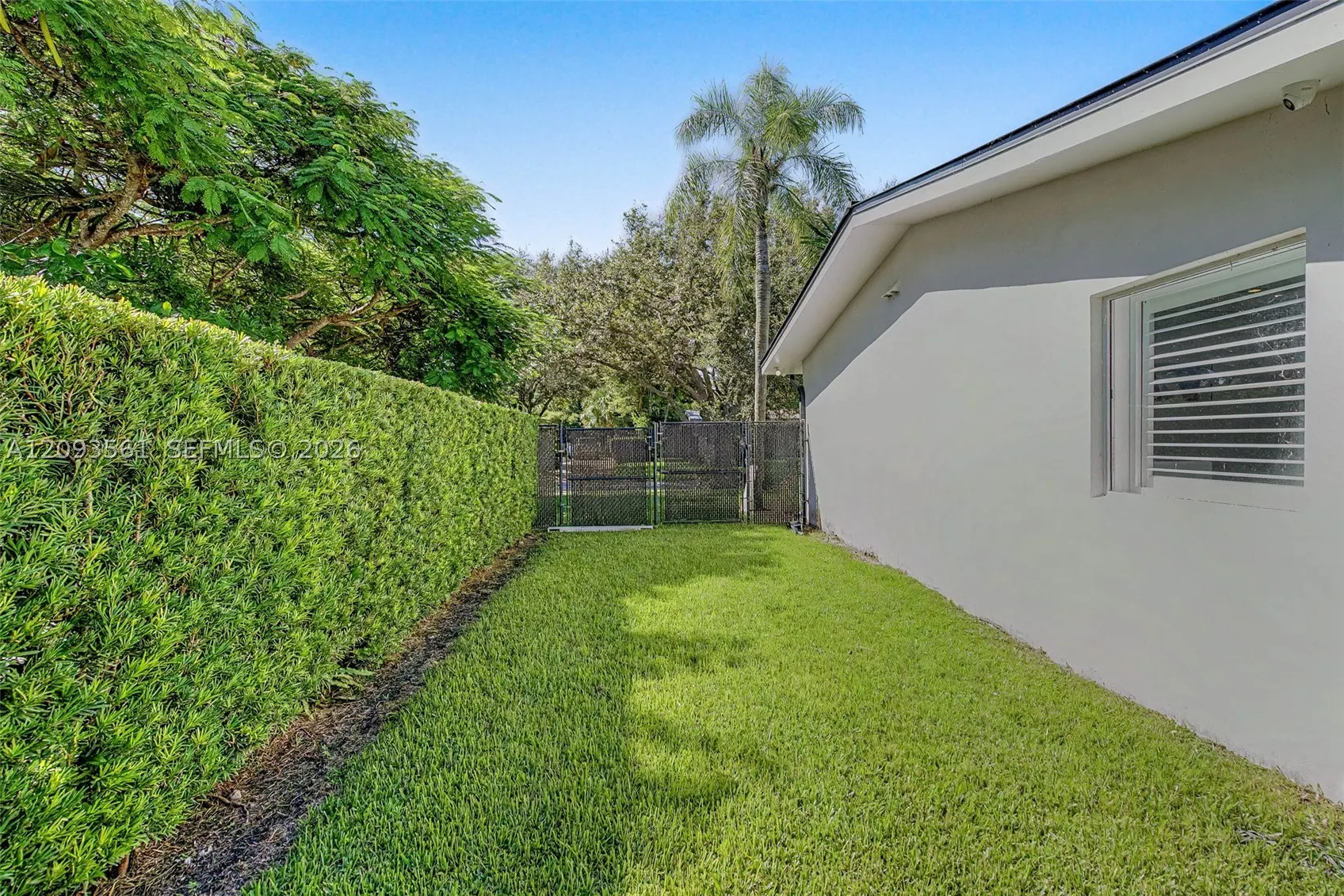 7301 SW 134th Ter