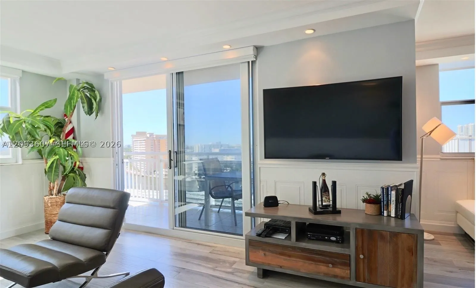 1849 S Ocean Dr #1202