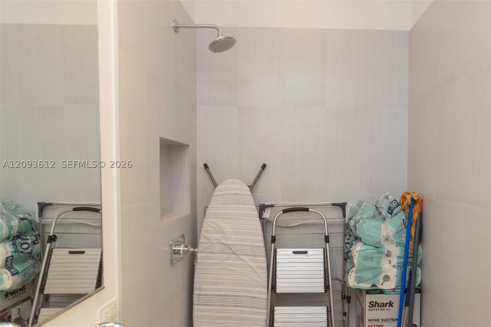 17475 Collins Ave #1802