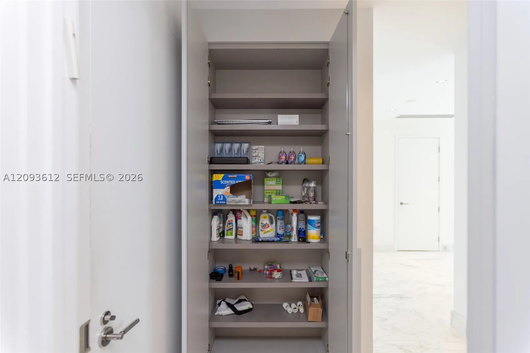 17475 Collins Ave #1802