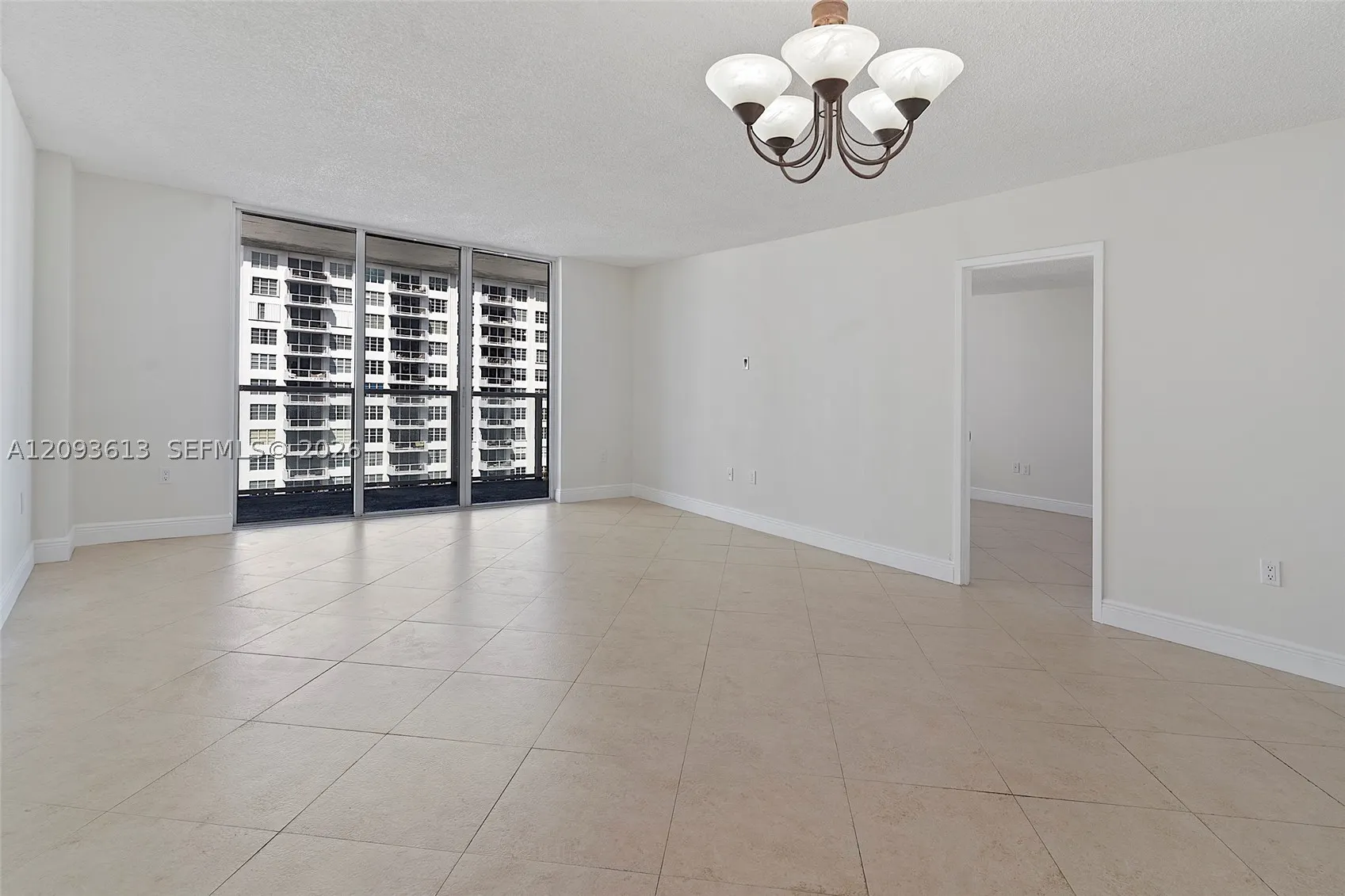5701 Collins Ave #1007