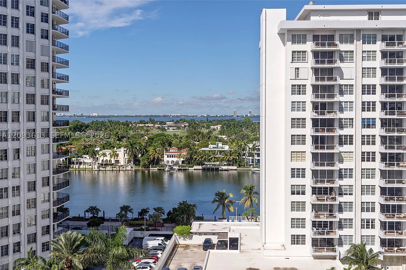 5701 Collins Ave #1007