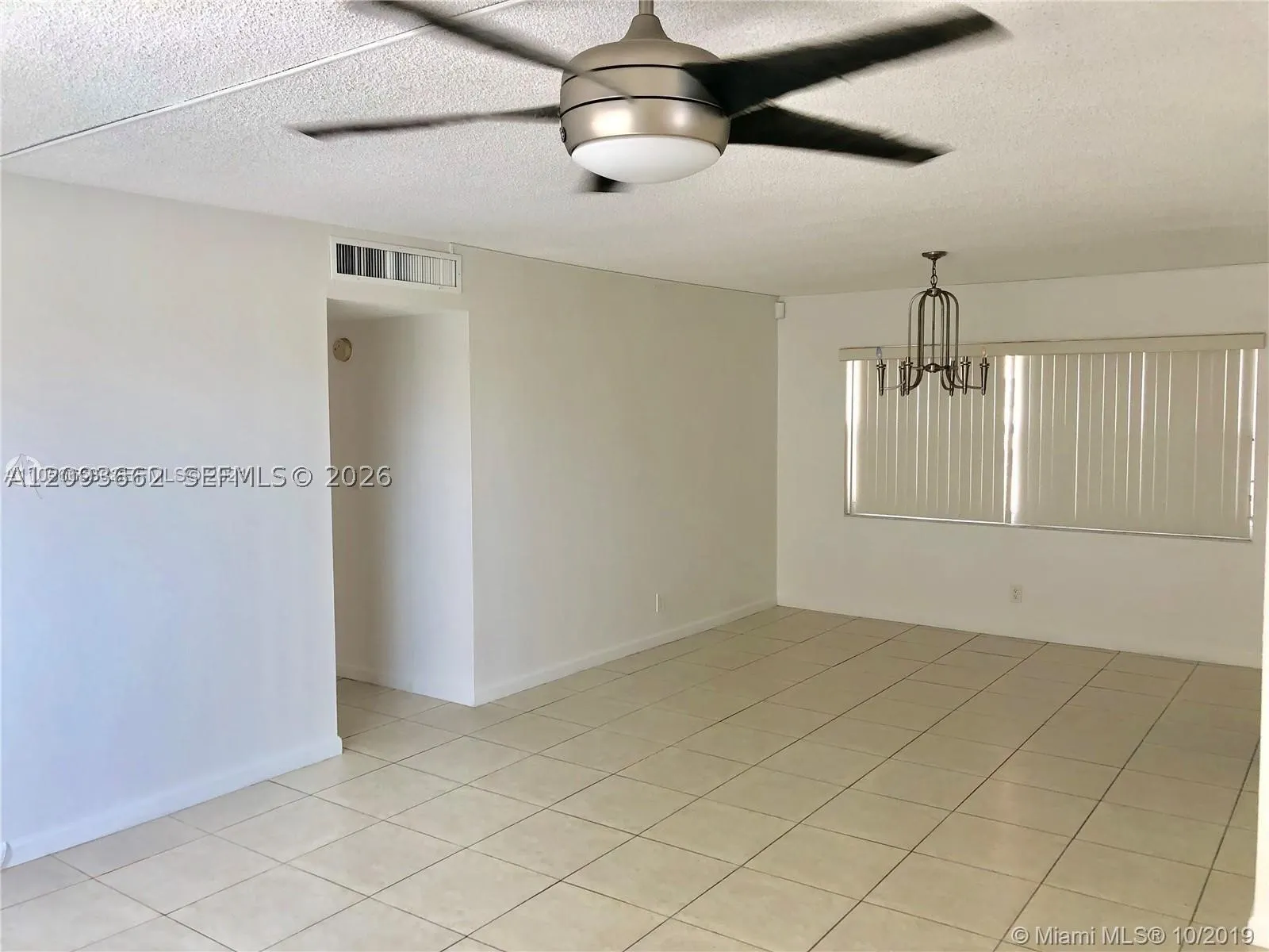 121 Golden Isles Dr #407