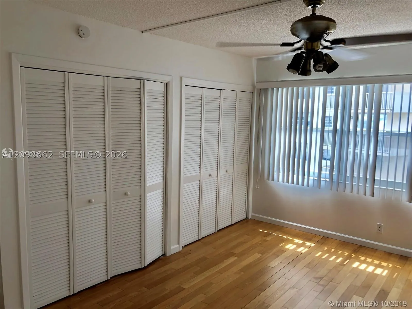 121 Golden Isles Dr #407