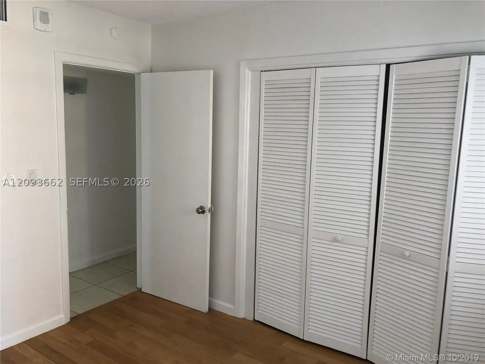 121 Golden Isles Dr #407