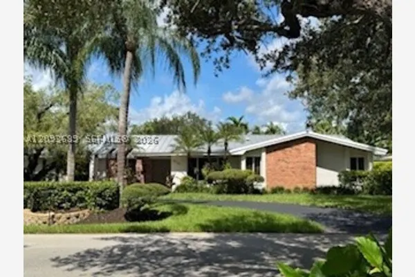 8325 SW 164th Ter