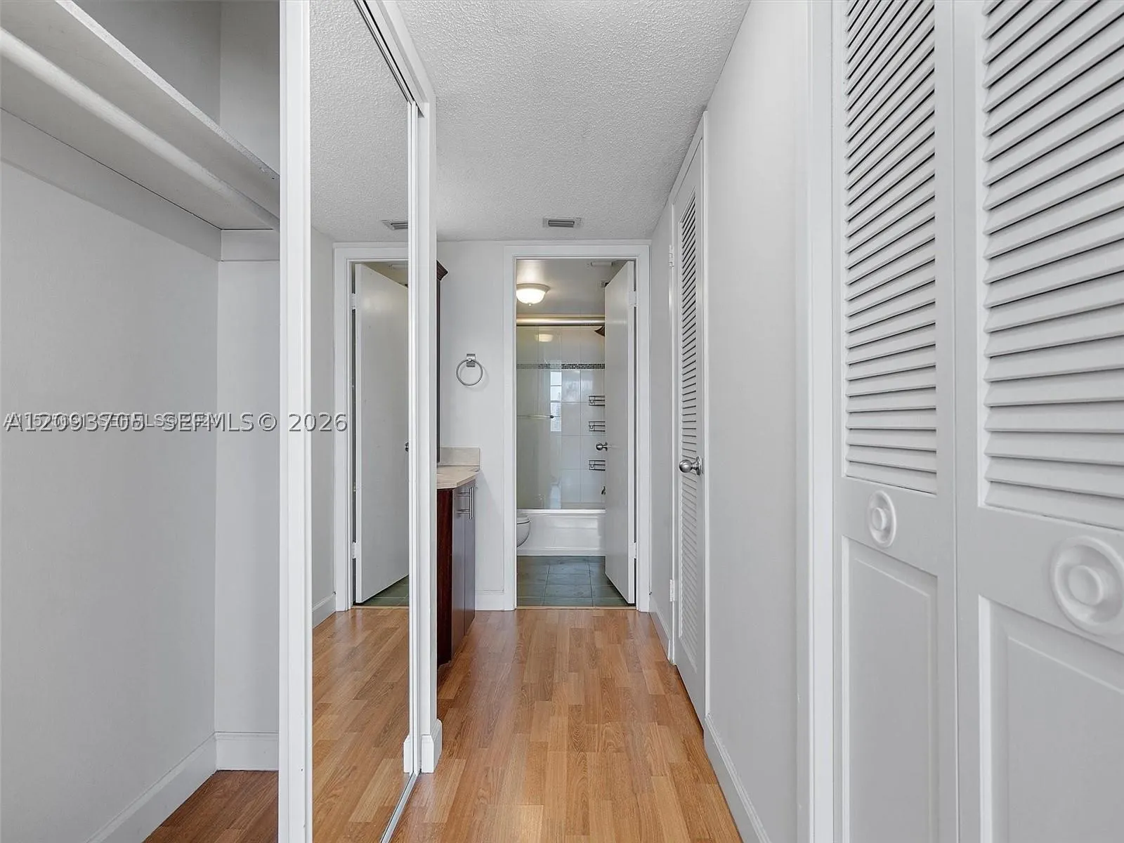 18021 Biscayne Blvd #603