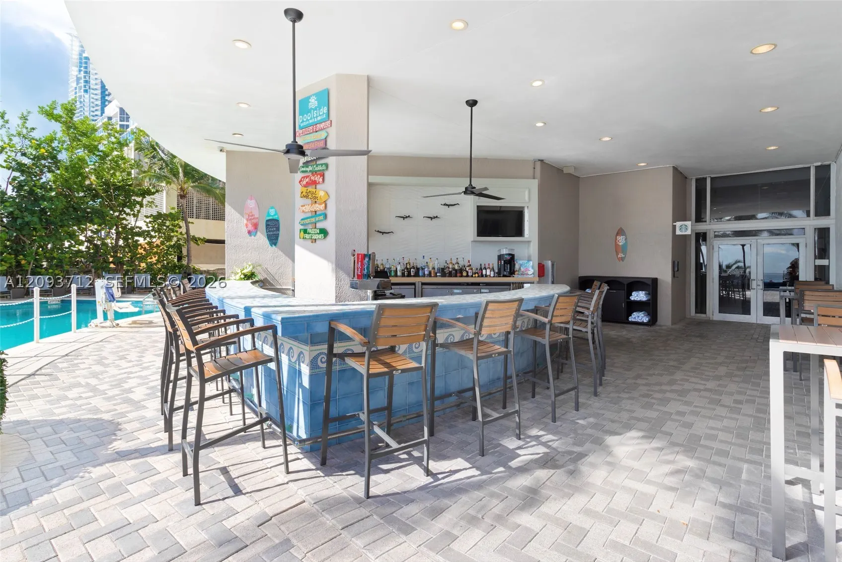 17375 Collins Ave #2606