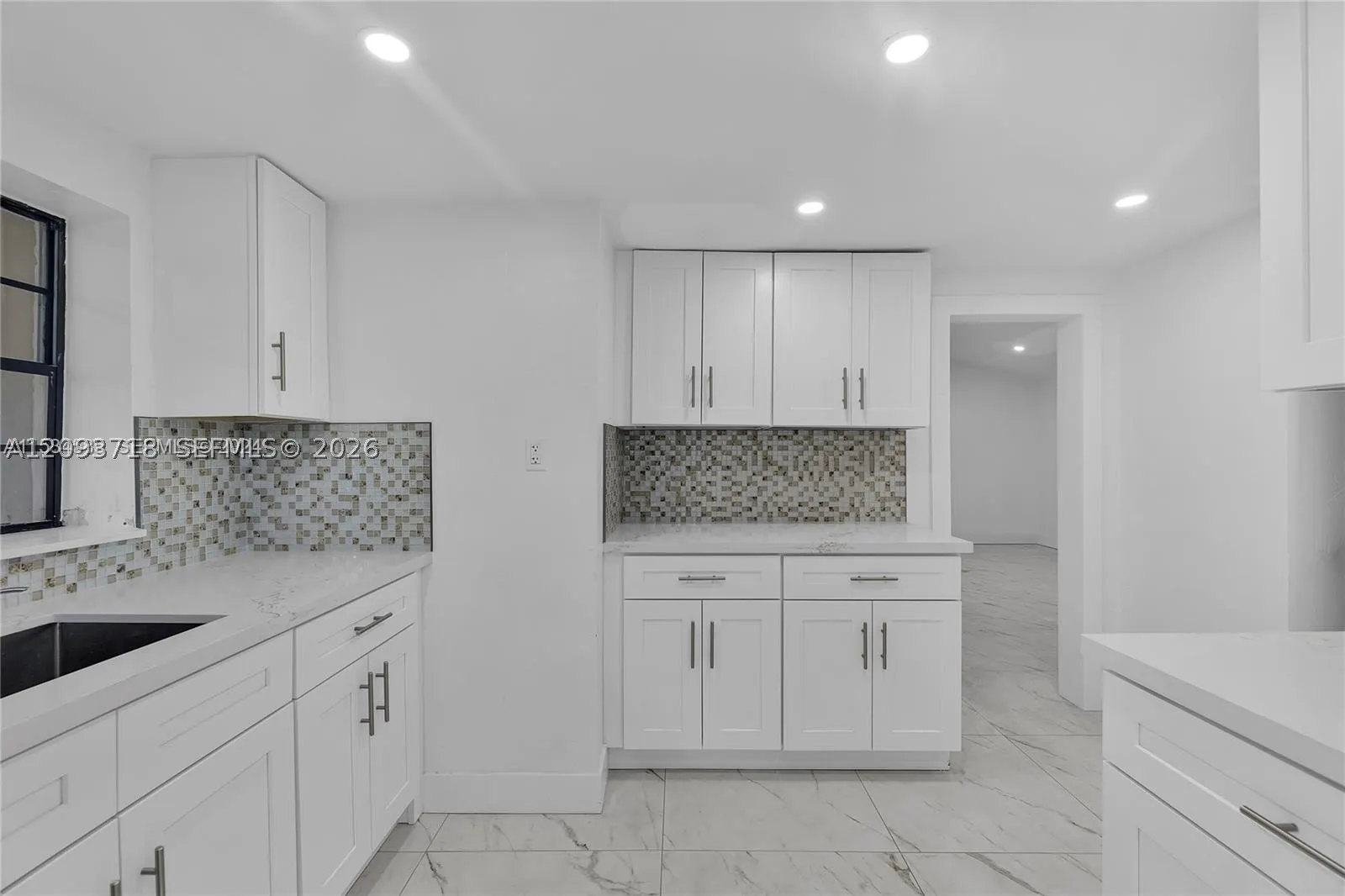 4837 SW 28th Ave