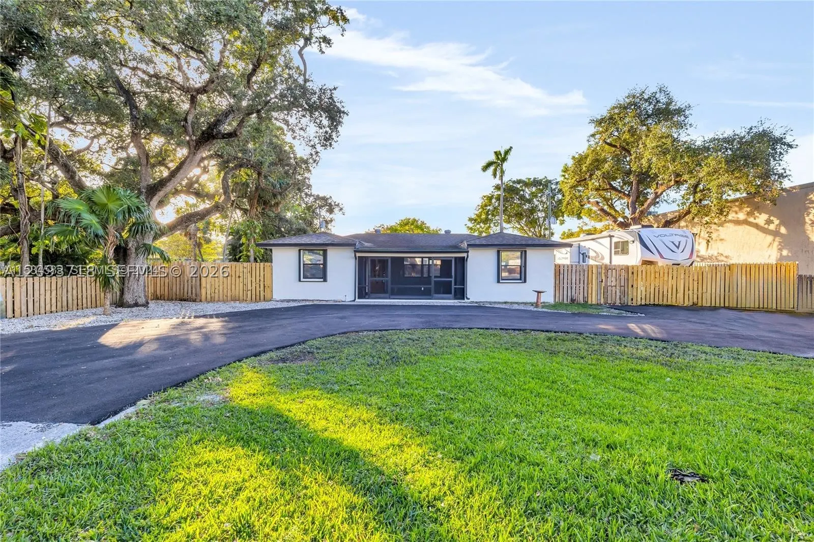 4837 SW 28th Ave