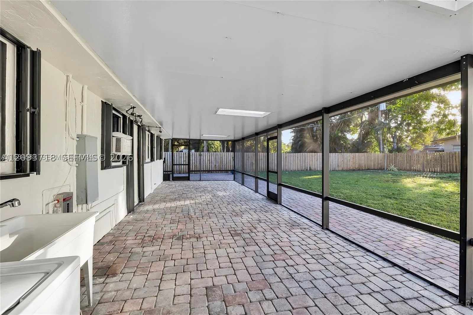 4837 SW 28th Ave