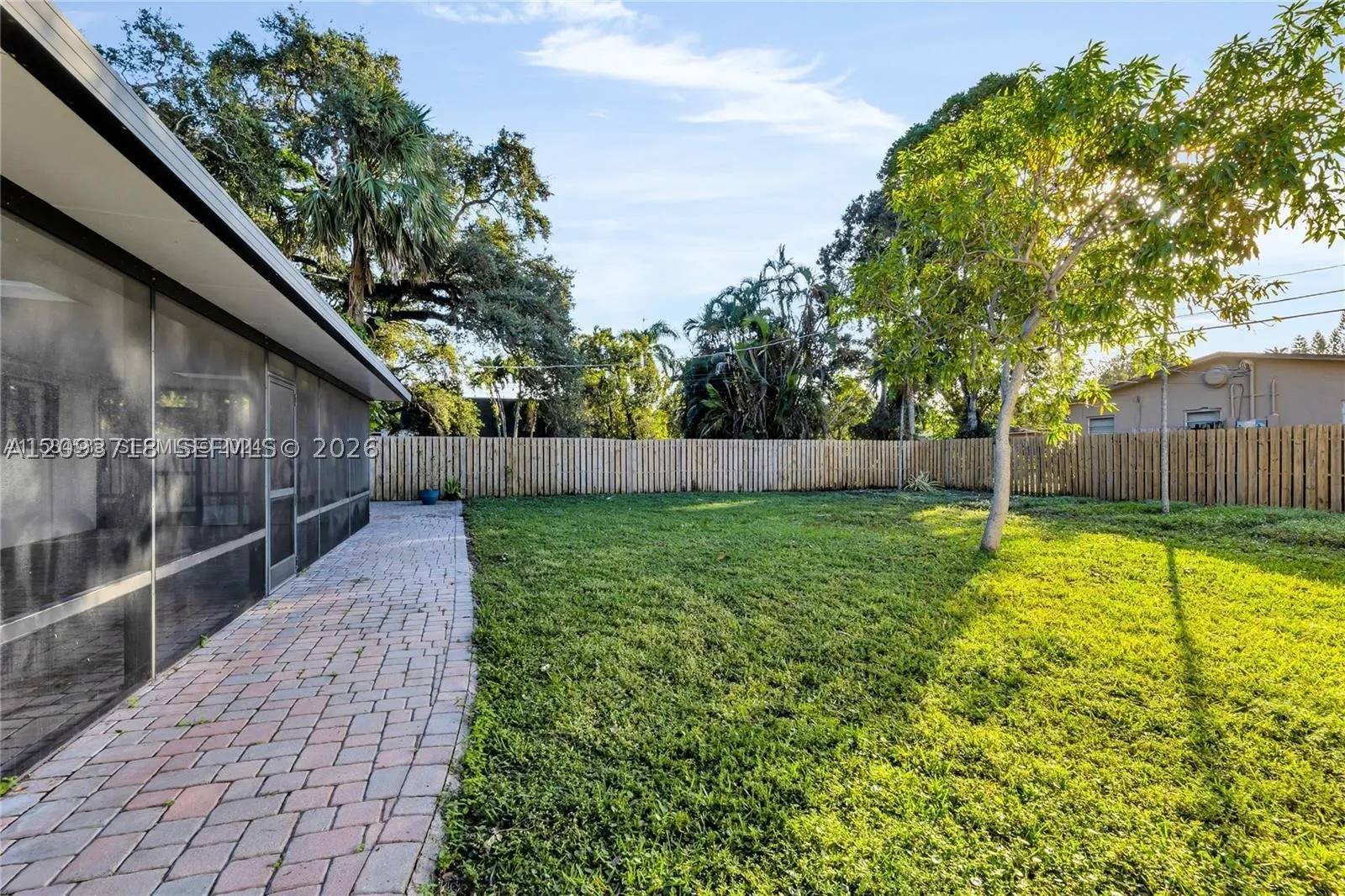 4837 SW 28th Ave