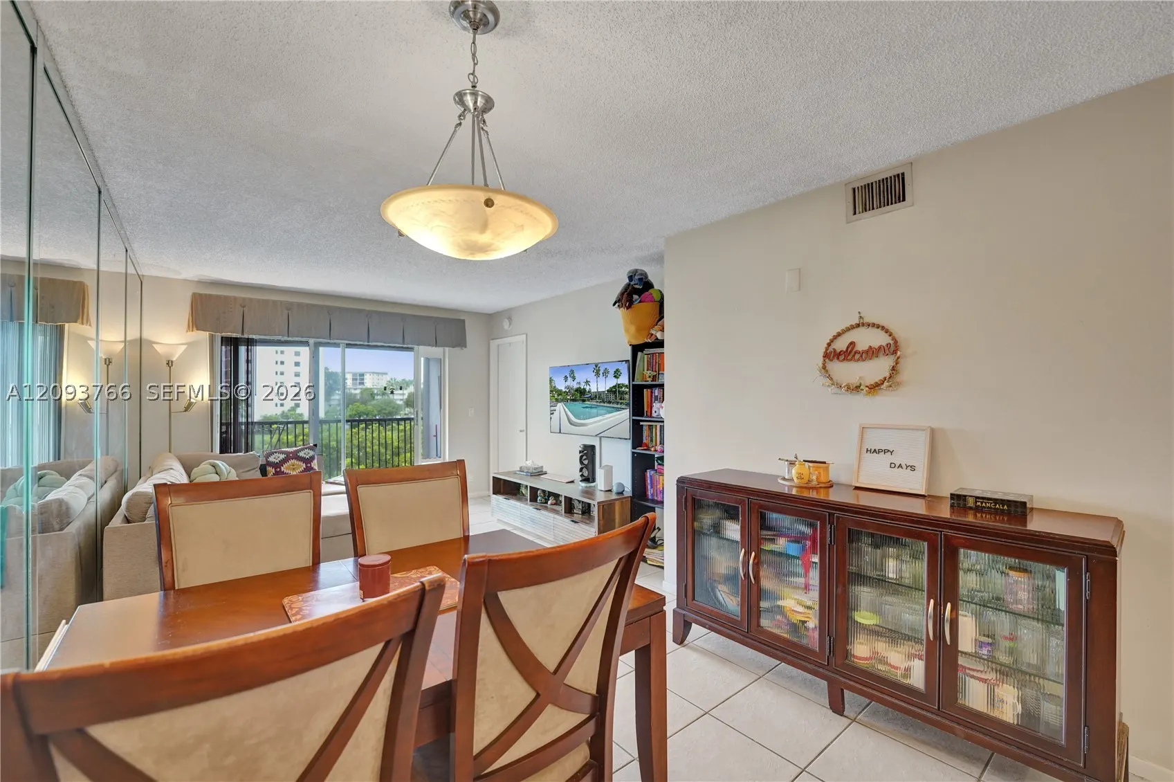 2226 N Cypress Bend Dr #408