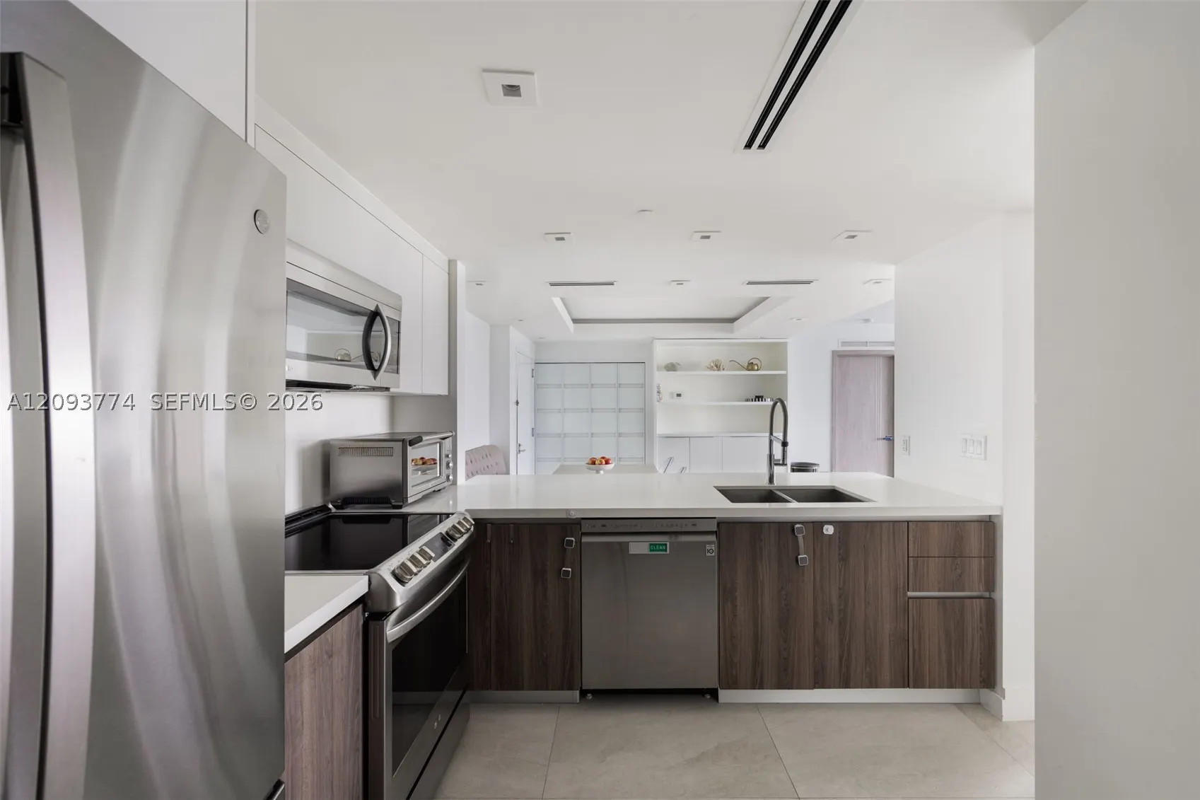650 West Ave #1503