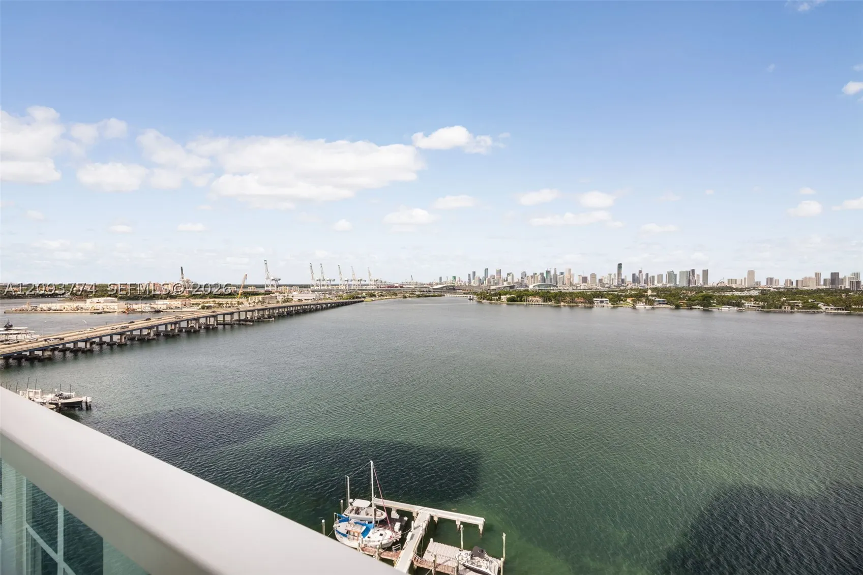 650 West Ave #1503