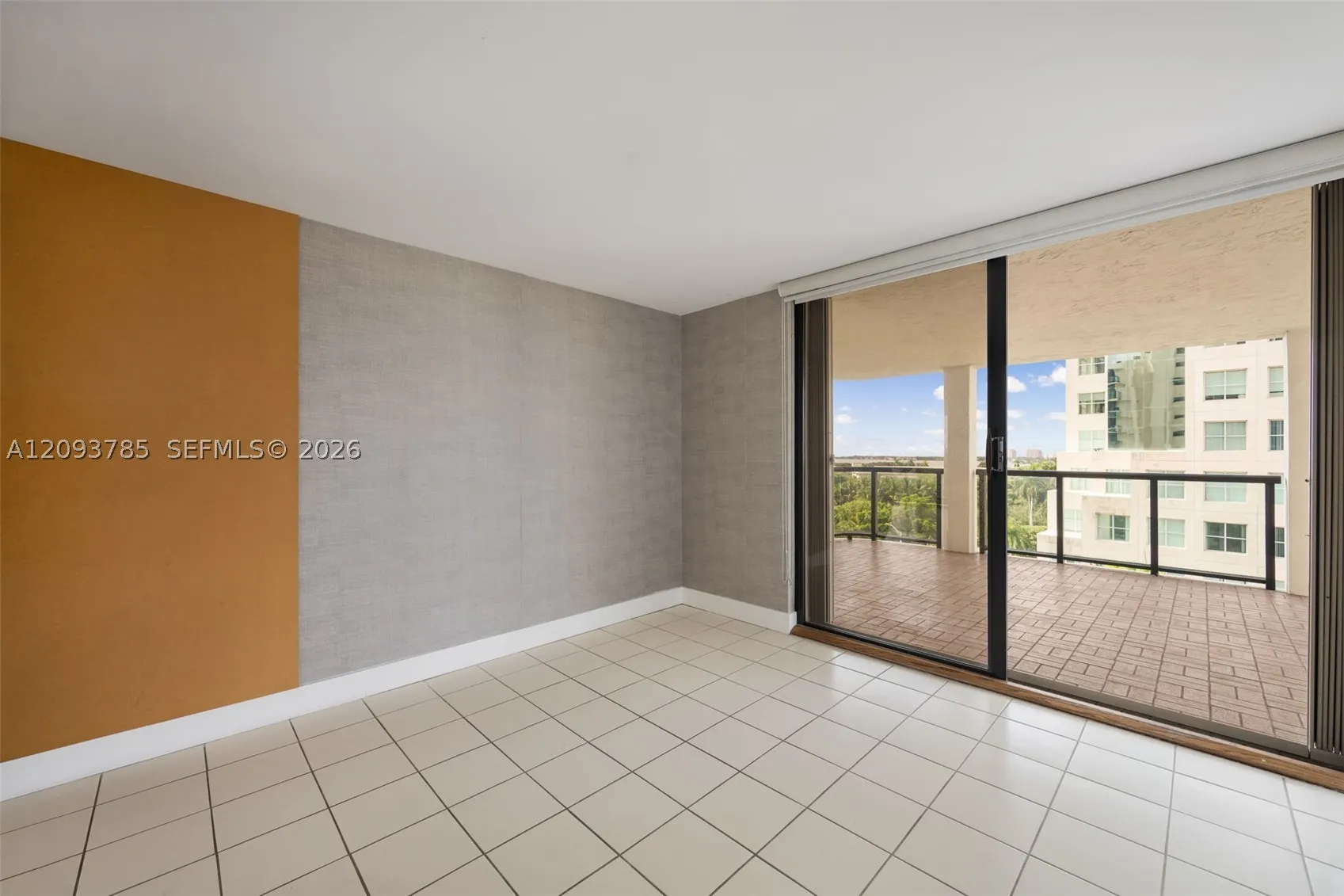 2575 S Bayshore Dr #10A & 10B