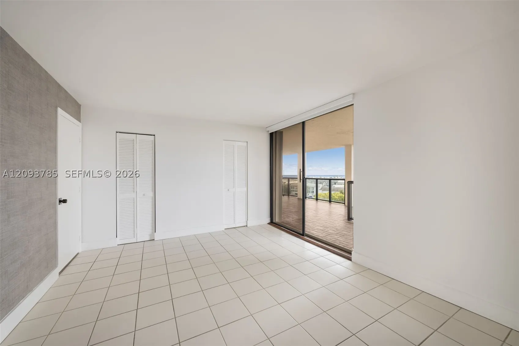 2575 S Bayshore Dr #10A & 10B