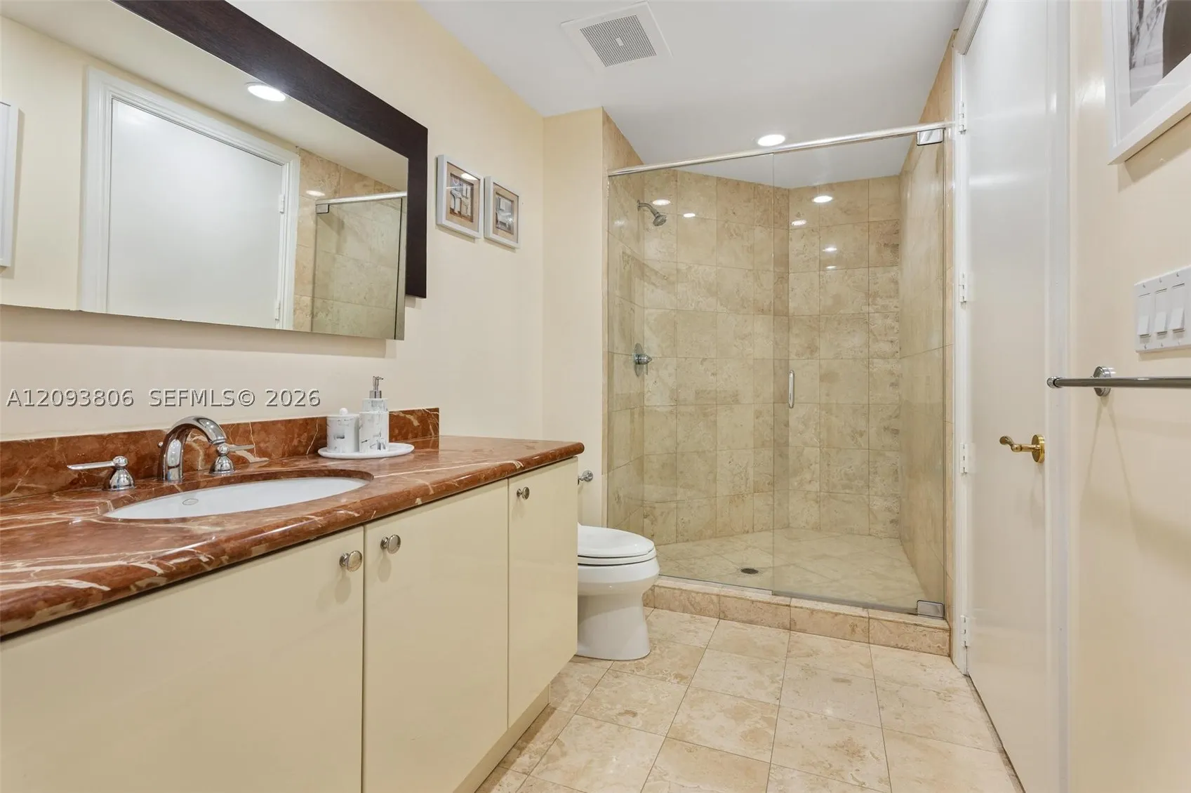 10225 Collins Ave #1604