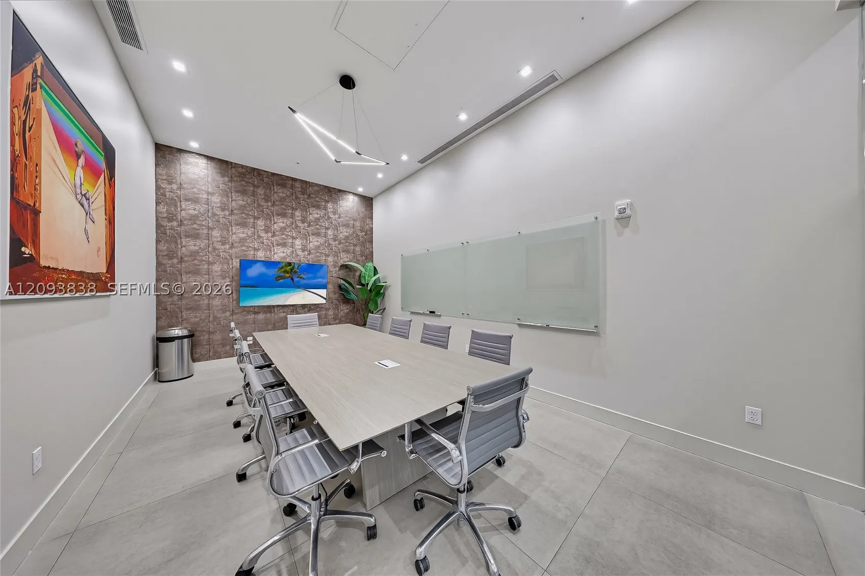 800 SE 4th Ave #110