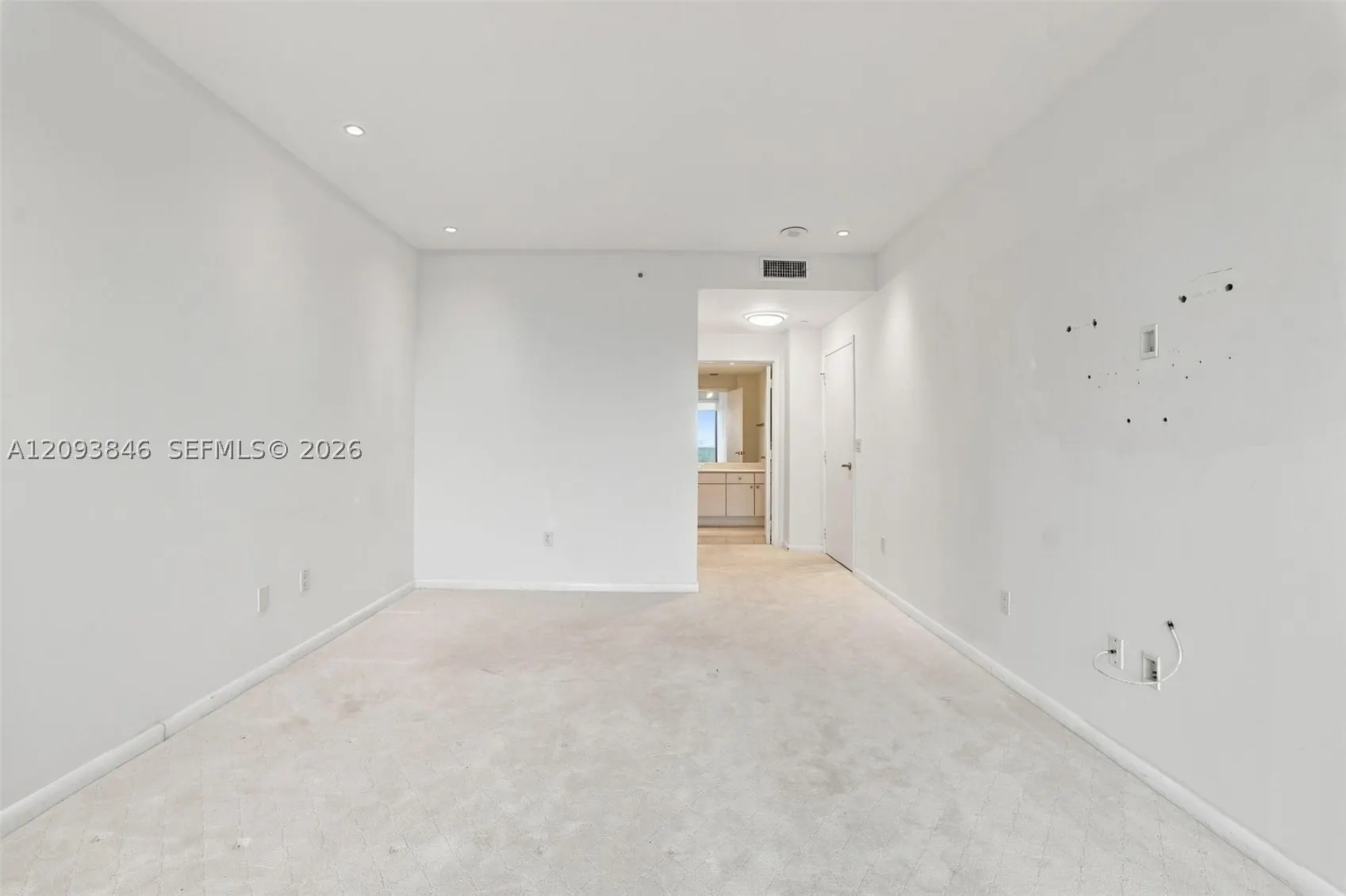9601 Collins Ave #1508
