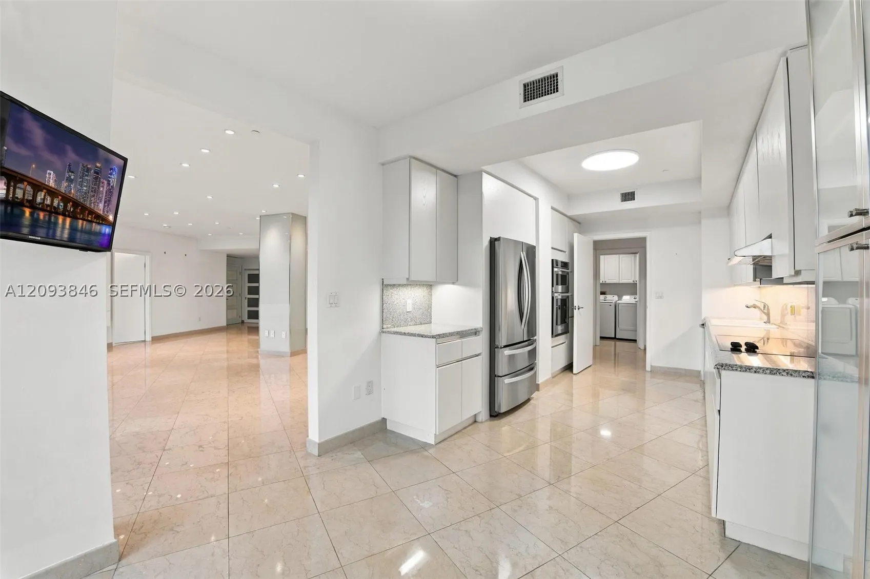 9601 Collins Ave #1508