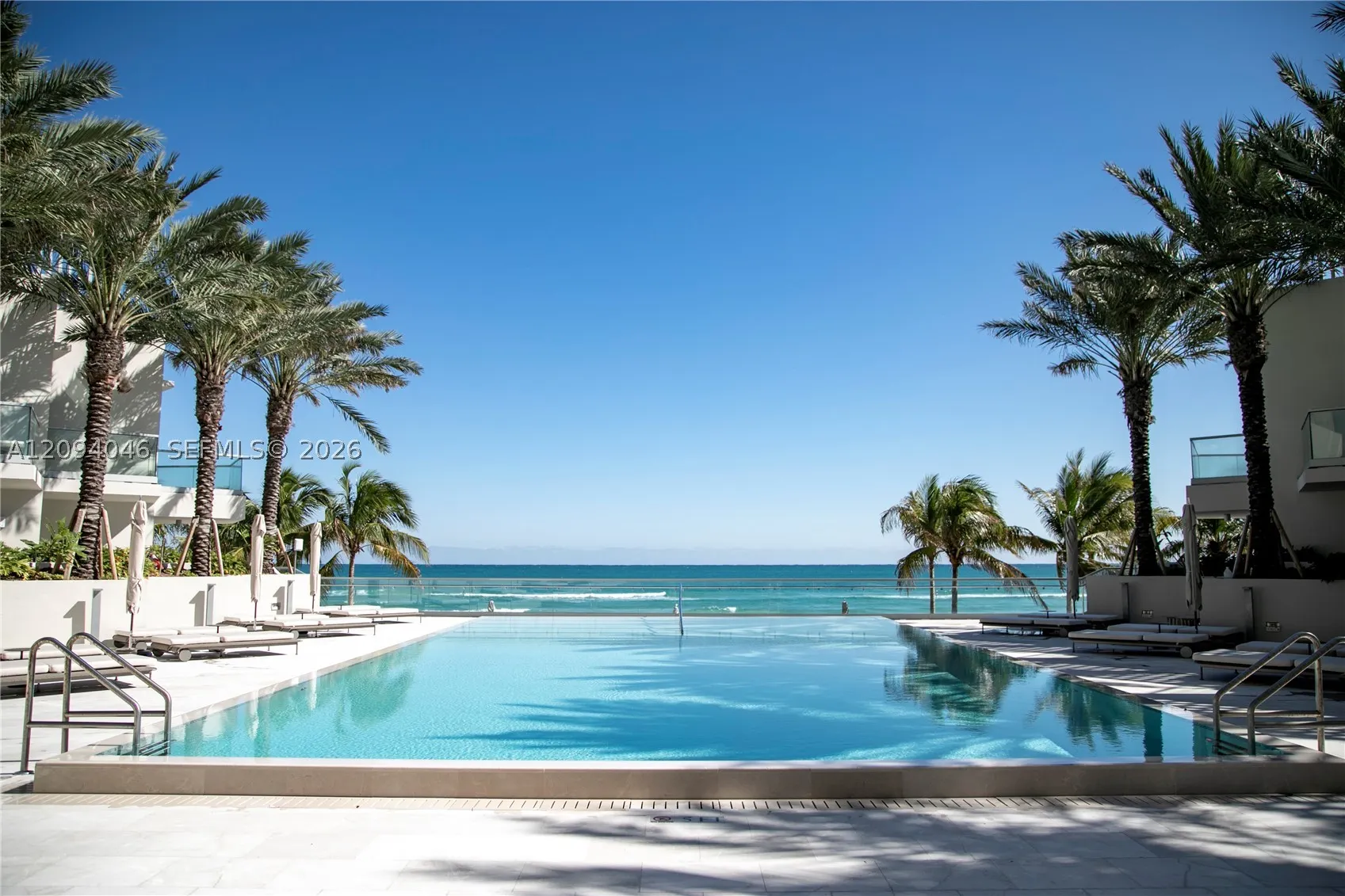 18501 Collins Ave #4903