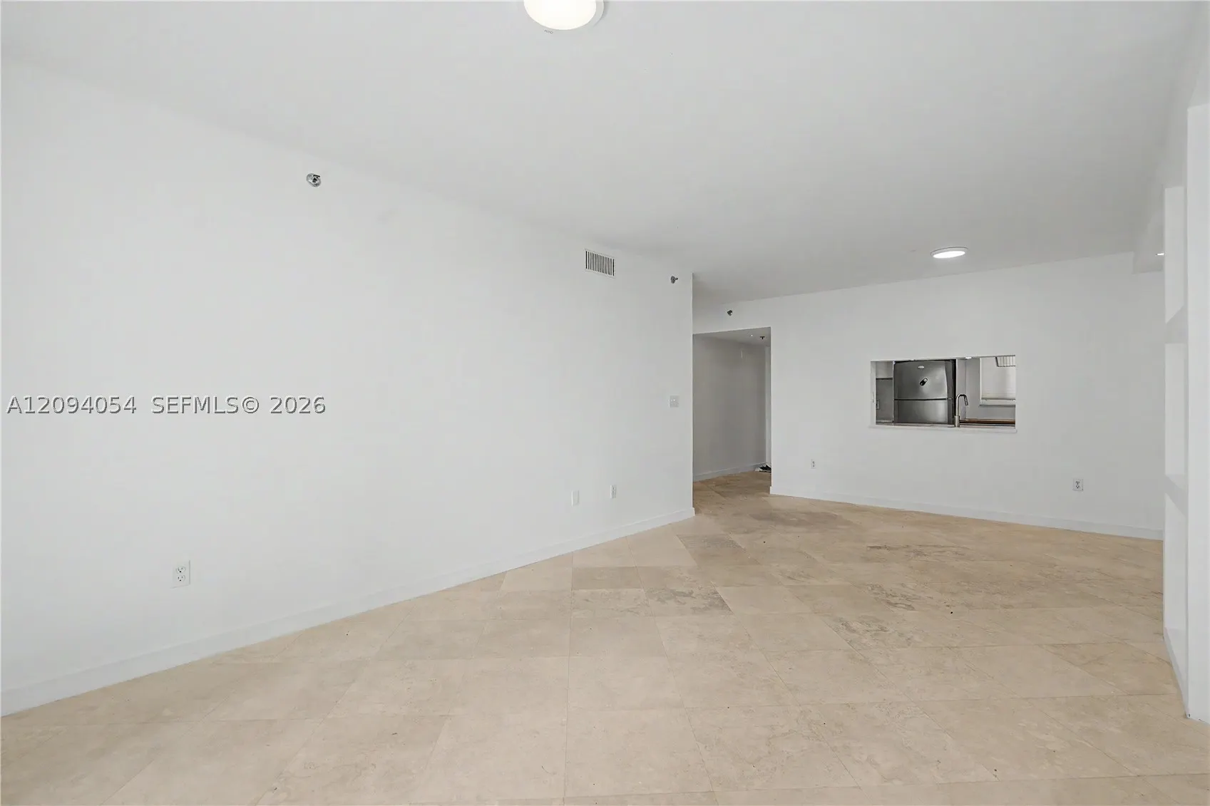 8888 Collins Ave #115