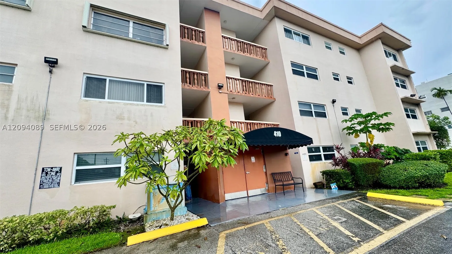 410 SE 2nd St #219