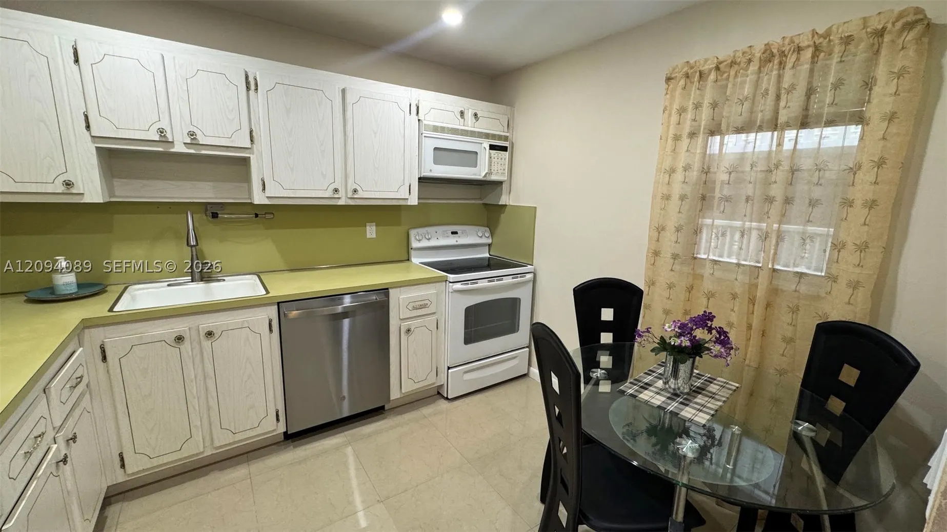410 SE 2nd St #219