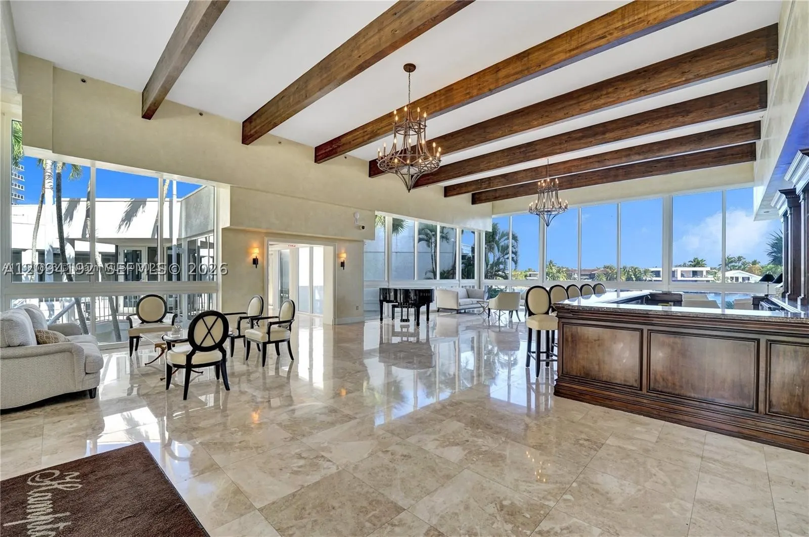 20281 E Country Club Dr #305