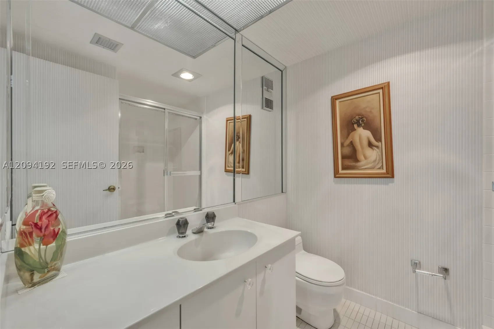 20281 E Country Club Dr #305