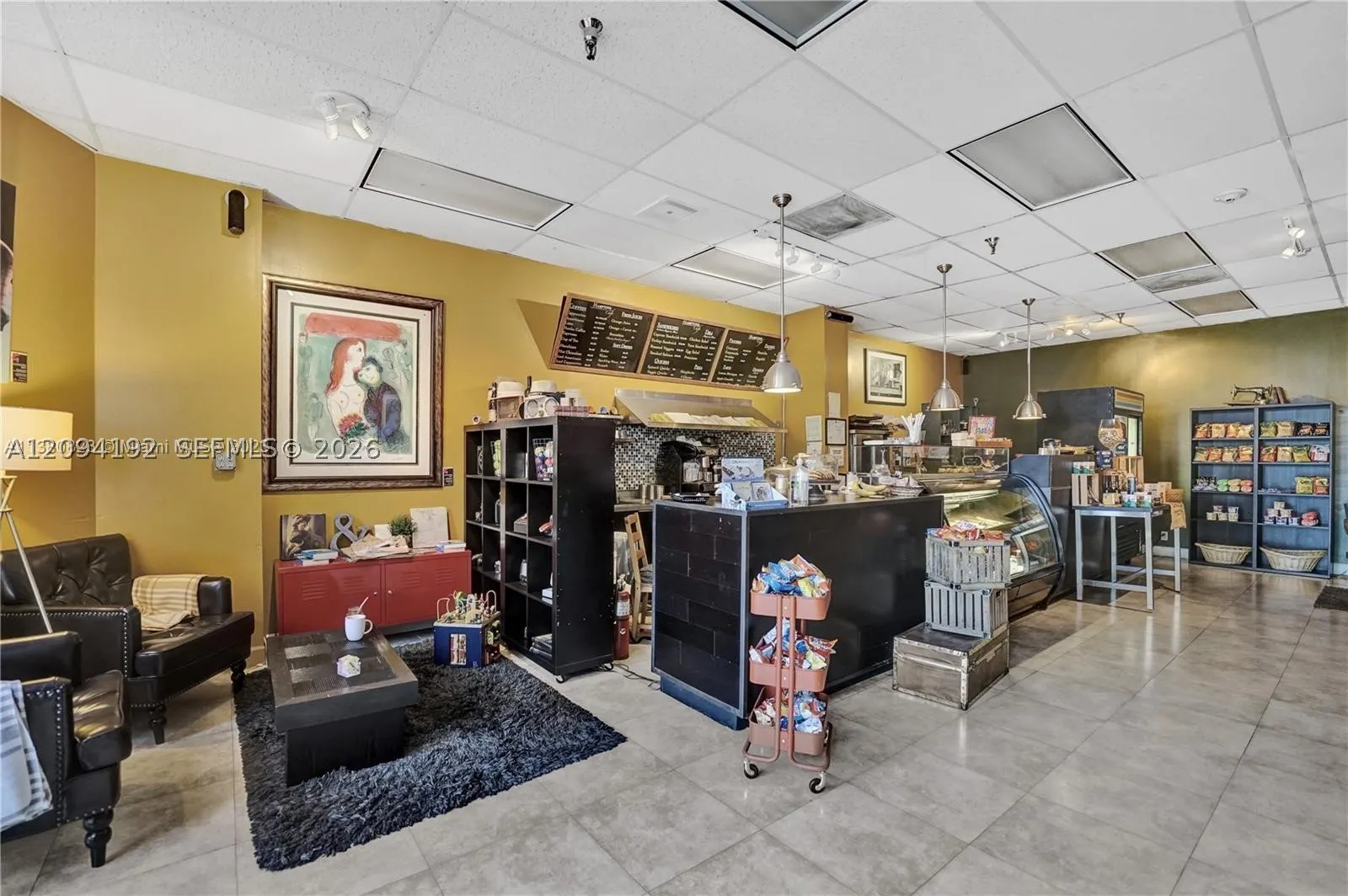 20281 E Country Club Dr #305